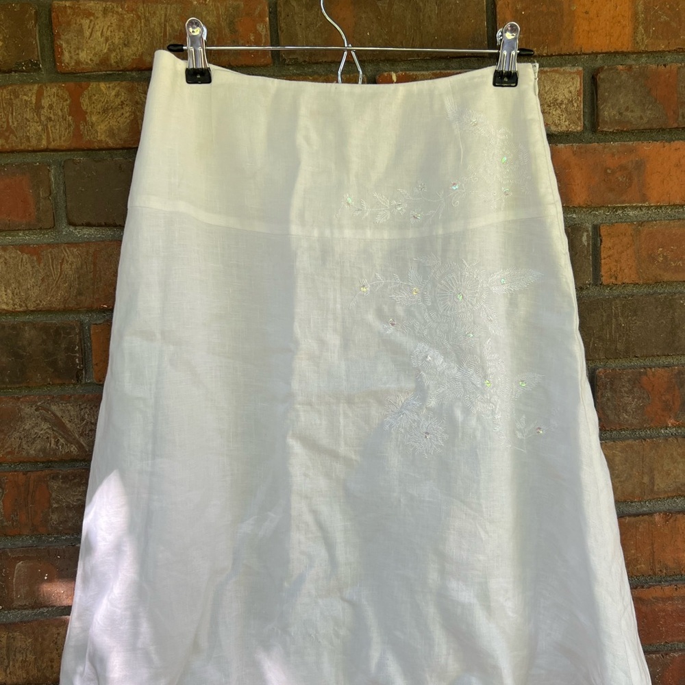 Edward Linen Skirt Embroidered Front 6